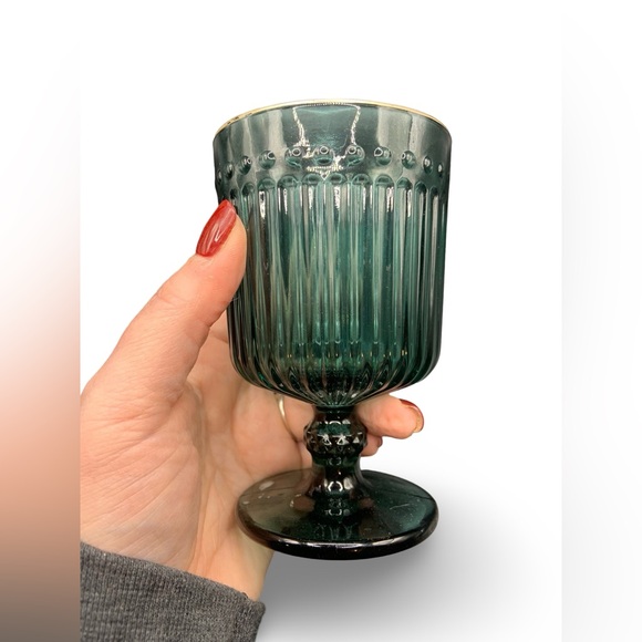 Set of 8 🌲Holiday MCM Green Water Goblets | Wine Glasses Bar Glasses Gold Ribbed - Picture 9 of 11